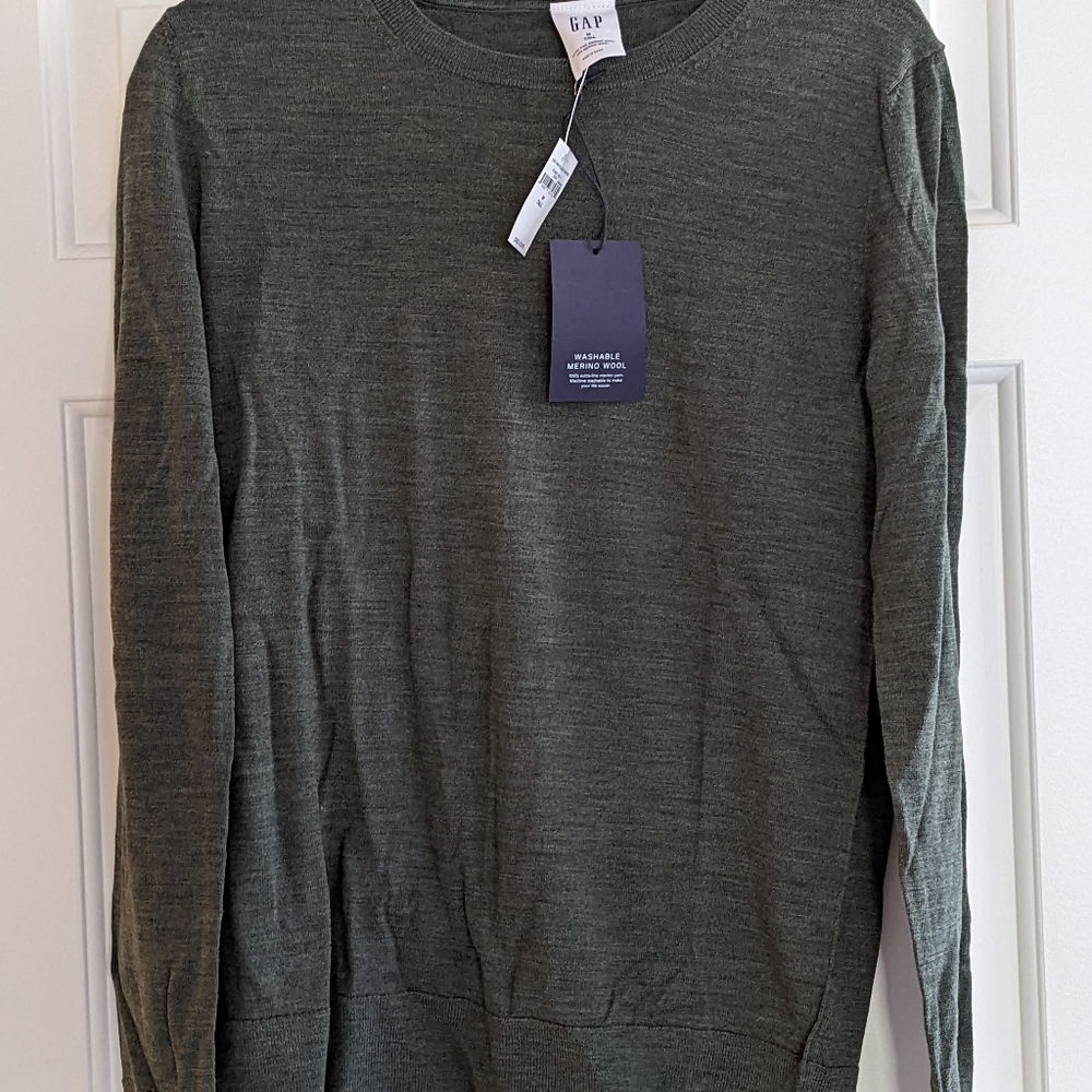 Gap 100% Merino Wool Sweater, Size Medium, Tall
